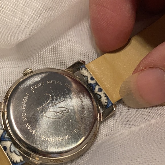 Vera Bradley Watch - Picture 7 of 7